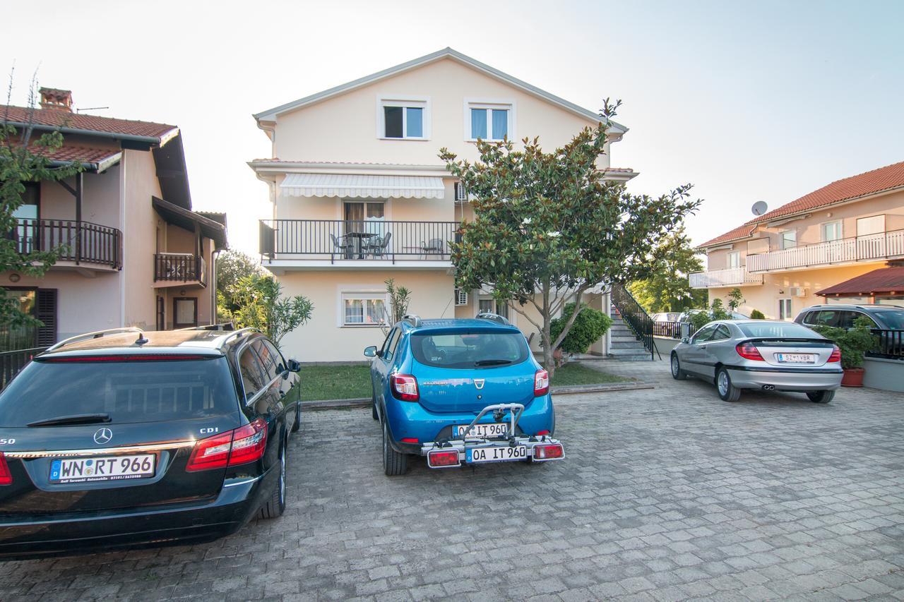 Apartments&Rooms Michaela Fažana Exterior foto